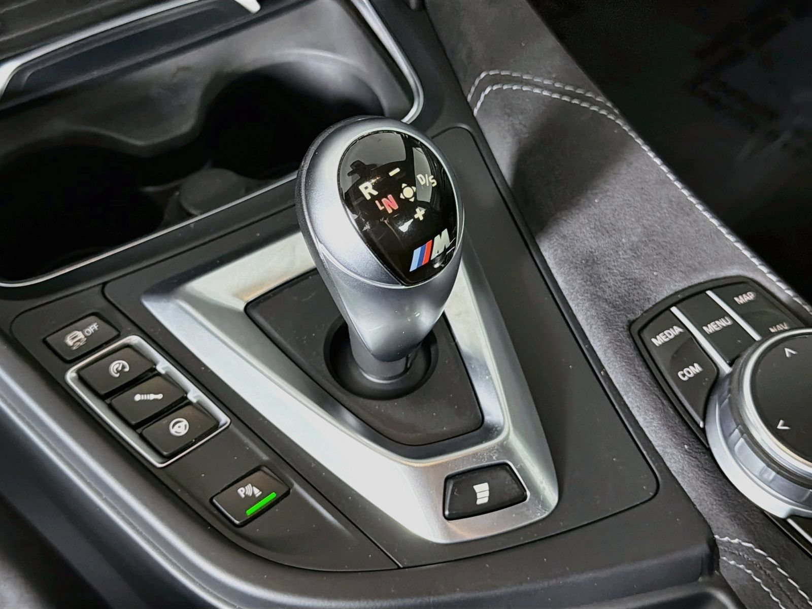 Used 2020 BMW M4 CS w/ Executive Package RWD image 17
