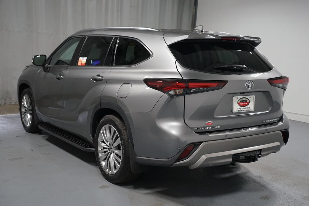 Certified 2026 Toyota Highlander Platinum AWD/4WD image 6