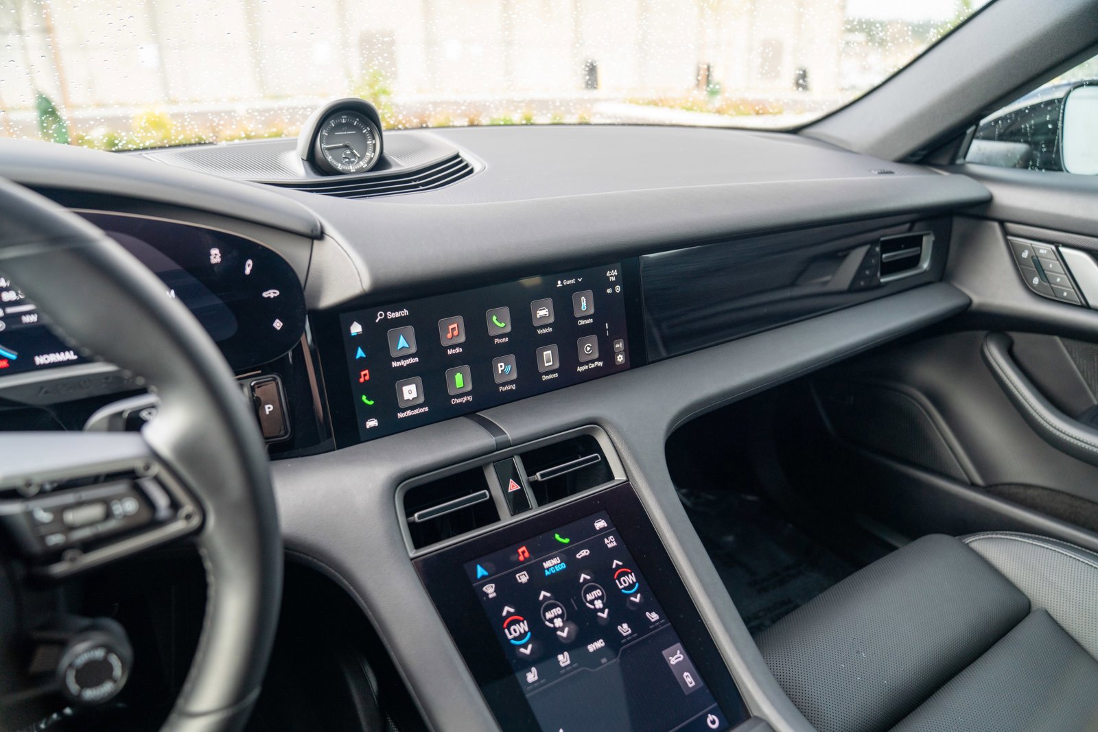 Certified 2025 Porsche Taycan image 15