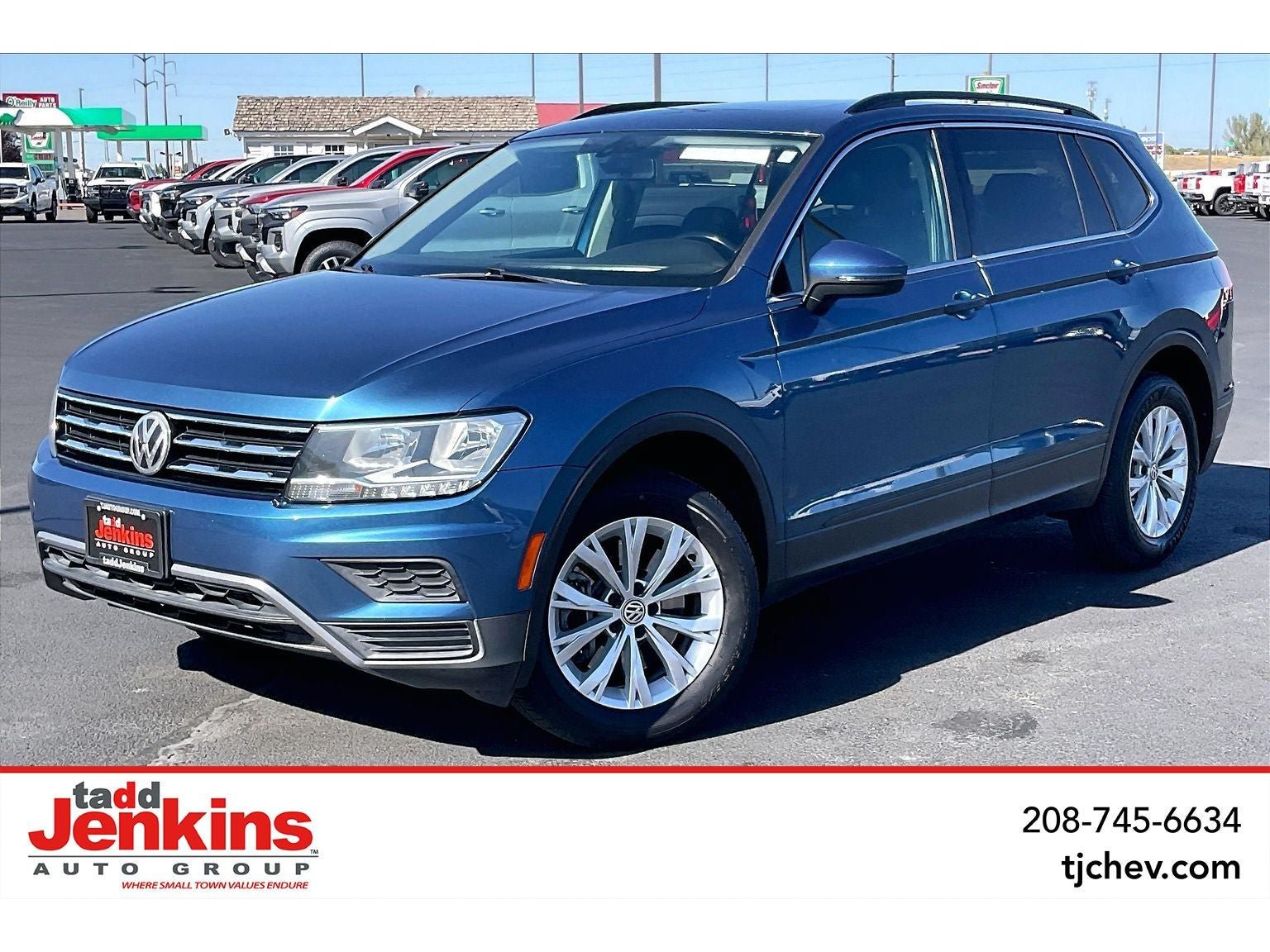 Used 2019 Volkswagen Tiguan SE AWD/4WD image 1