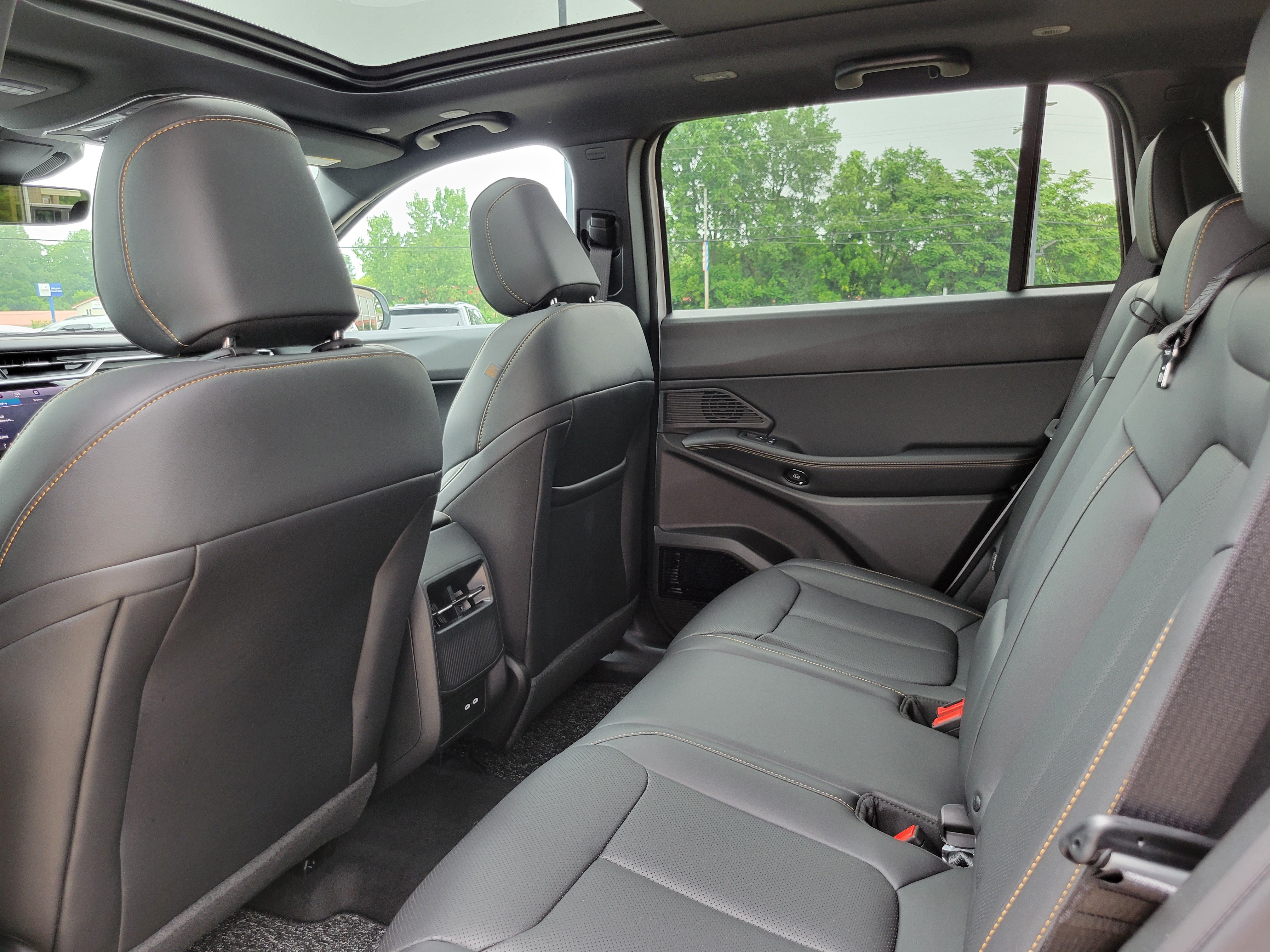 New 2026 Jeep Cherokee Limited AWD/4WD image 19