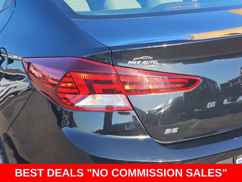 Used 2019 Hyundai Elantra SE FWD image 39