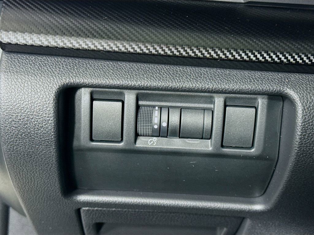 Certified 2024 Subaru Crosstrek 2.0i Premium image 18