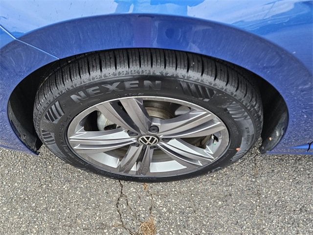 Used 2023 Volkswagen Jetta SE image 10