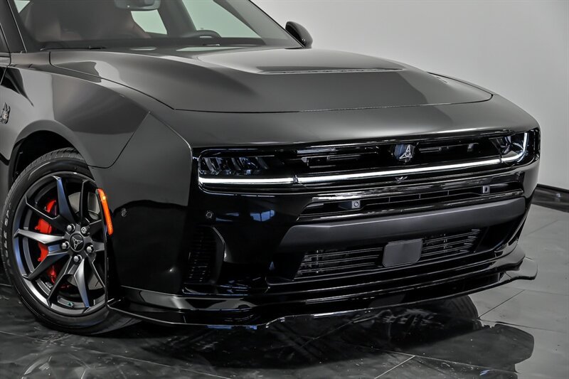 Used 2026 Dodge Charger Scat Pack AWD/4WD image 2