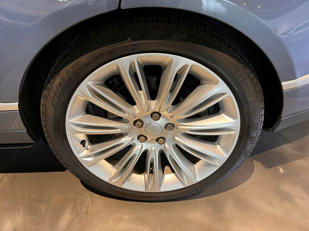Used 2021 Land Rover Range Rover Autobiography AWD/4WD image 11