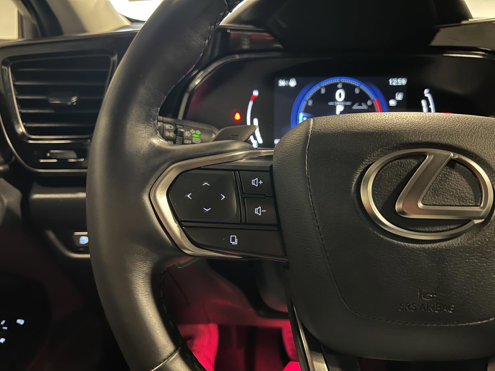 Used 2025 Lexus NX 300h NX 350h Luxury image 13