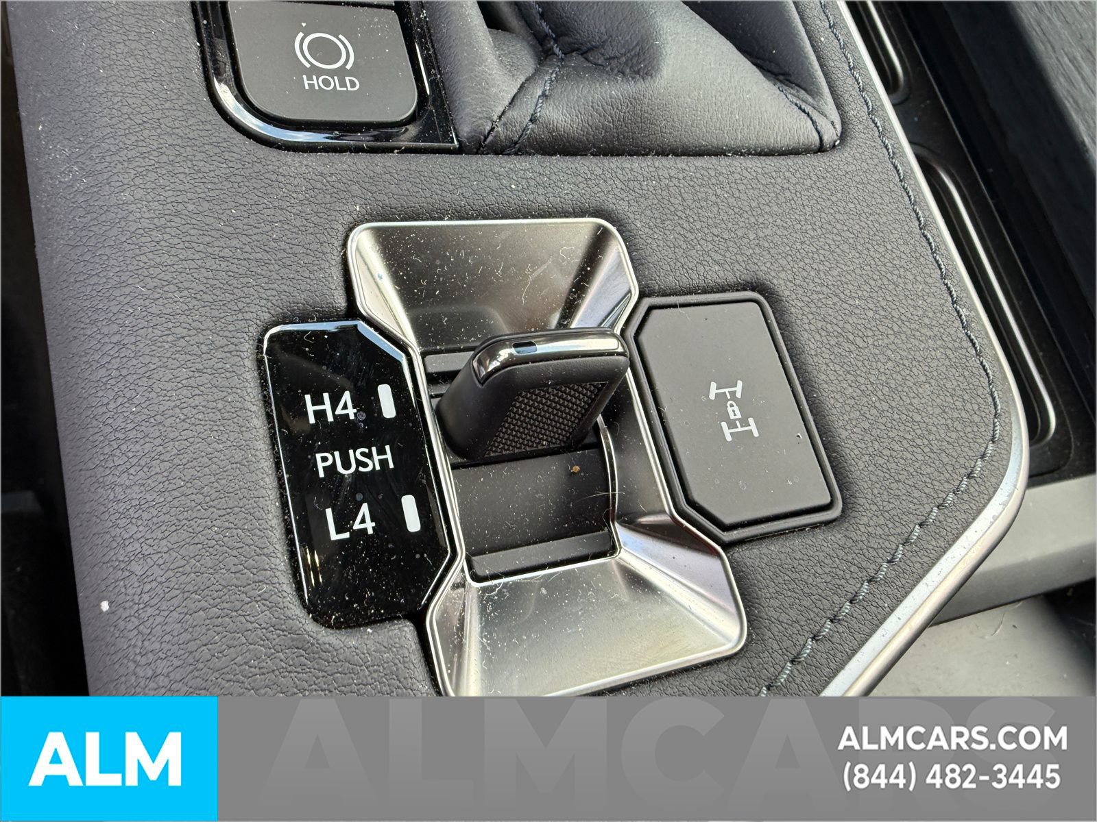 Used 2026 Lexus GX 550 w/ Accessory Package (2T) AWD/4WD image 21