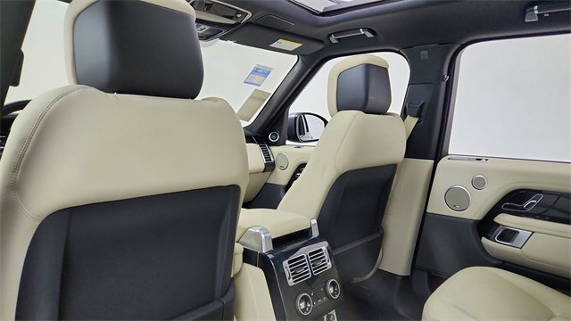 Used 2022 Land Rover Range Rover Westminster Edition image 30