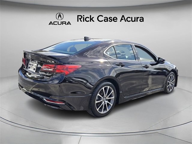 Used 2017 Acura TLX V6 SH-AWD w/ Technology Pkg image 8