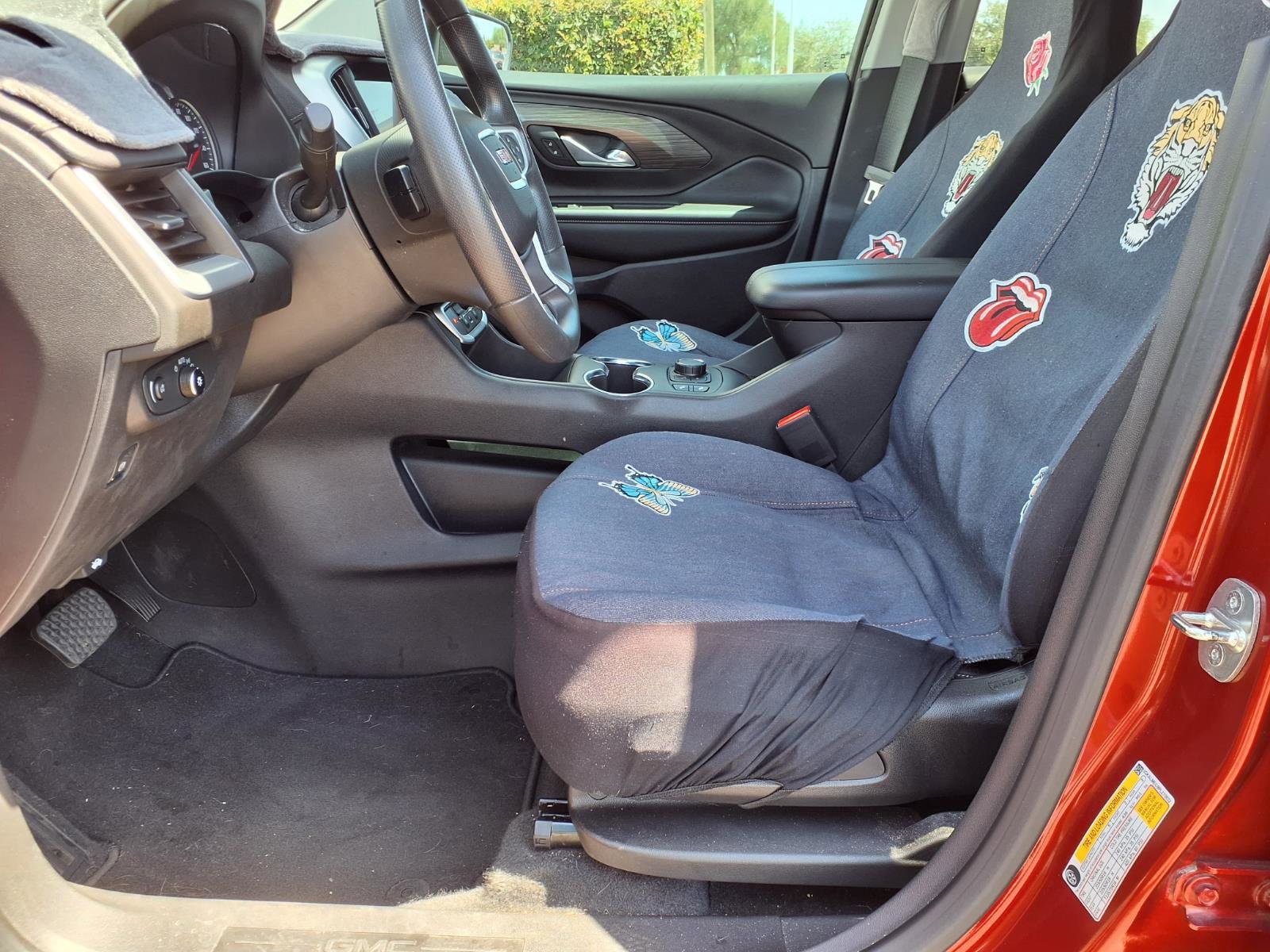Used 2023 GMC Terrain SLE w/ Driver Convenience Package FWD image 20