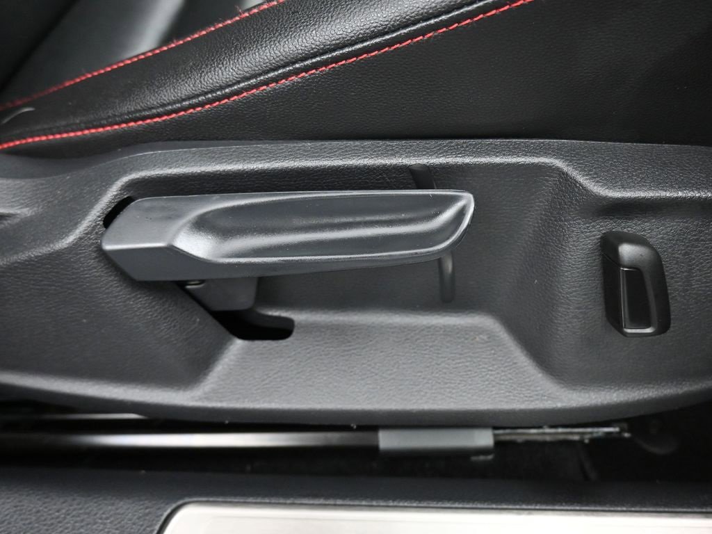 Used 2021 Volkswagen GTI Autobahn image 45