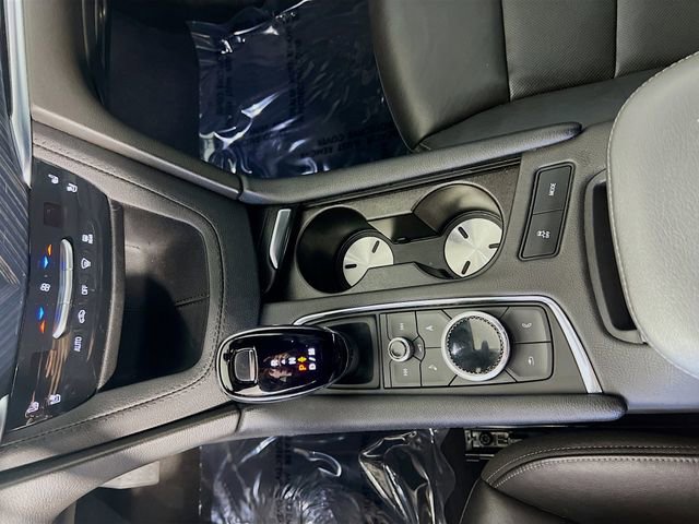 Used 2024 Cadillac XT6 Premium Luxury FWD image 25