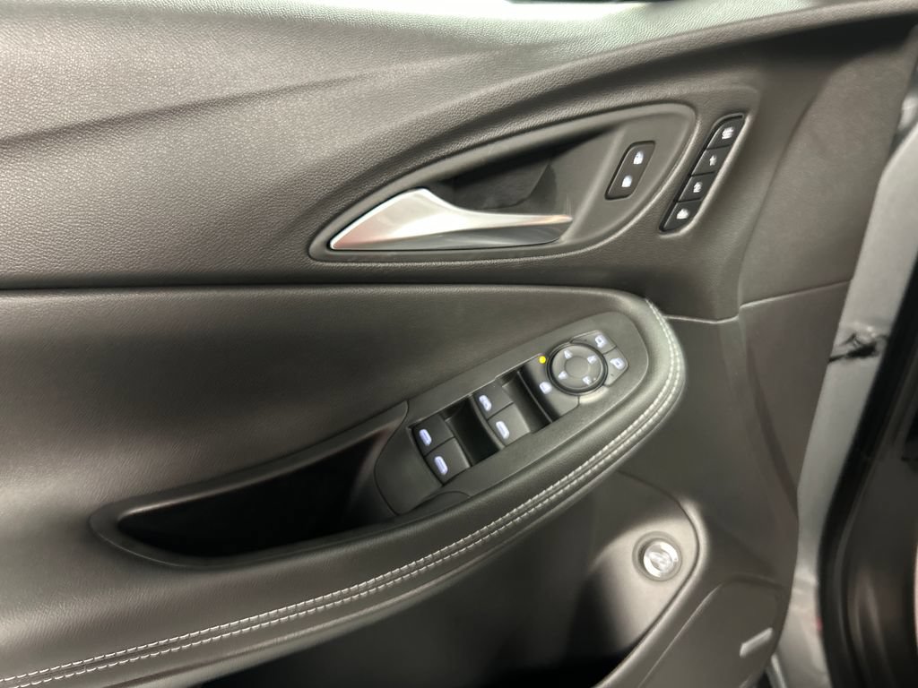 New 2026 Buick Encore GX Avenir w/ Avenir Technology Package FWD image 12