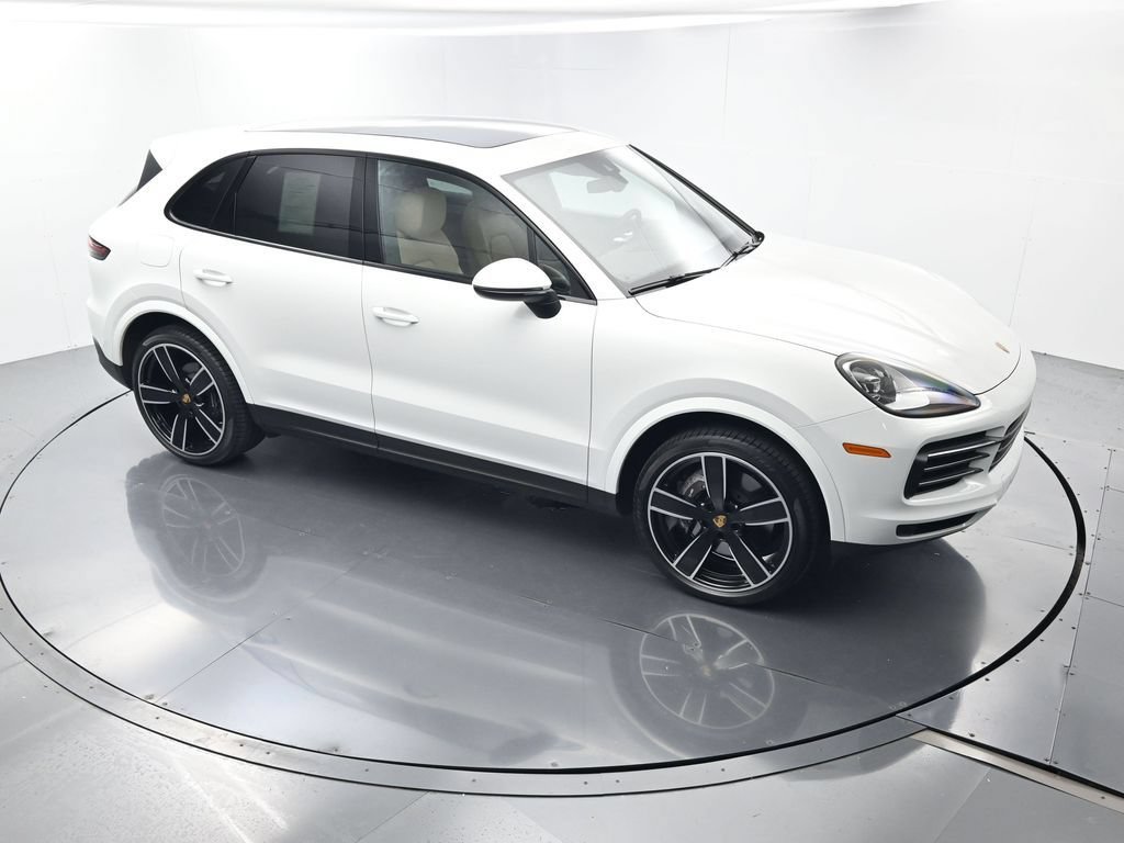 Certified 2023 Porsche Cayenne Platinum Edition AWD/4WD image 42