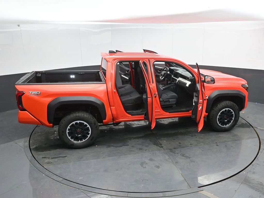 Used 2024 Toyota Tacoma TRD Off-Road AWD/4WD image 49