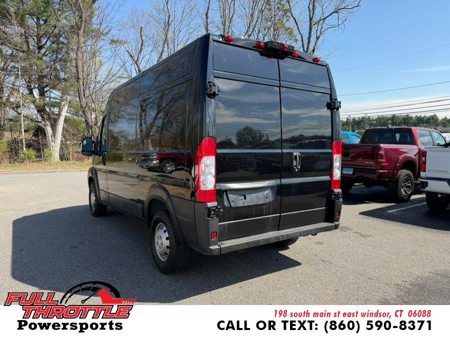 Used 2021 RAM ProMaster 2500 w/ Convenience Group FWD image 7