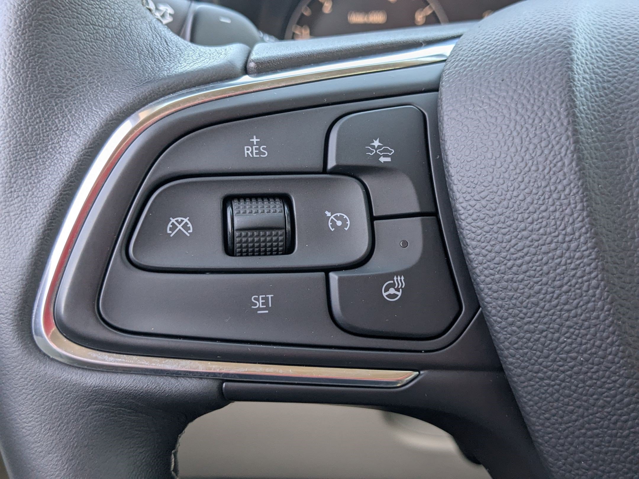 Used 2023 Buick Envision Preferred AWD/4WD image 17