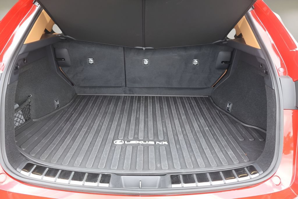 Used 2025 Lexus NX 350h AWD w/ Accessory Package (2T) image 15