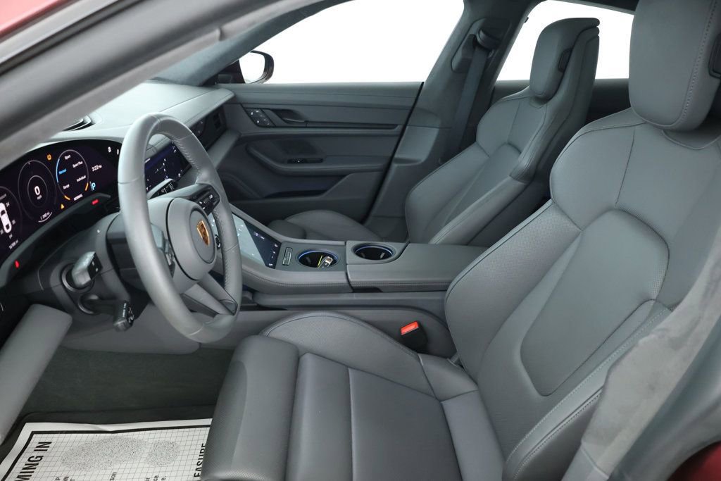 Used 2022 Porsche Taycan GTS w/ Premium Package (P6U) image 19