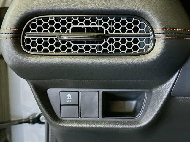 Used 2024 Honda HR-V Sport image 11