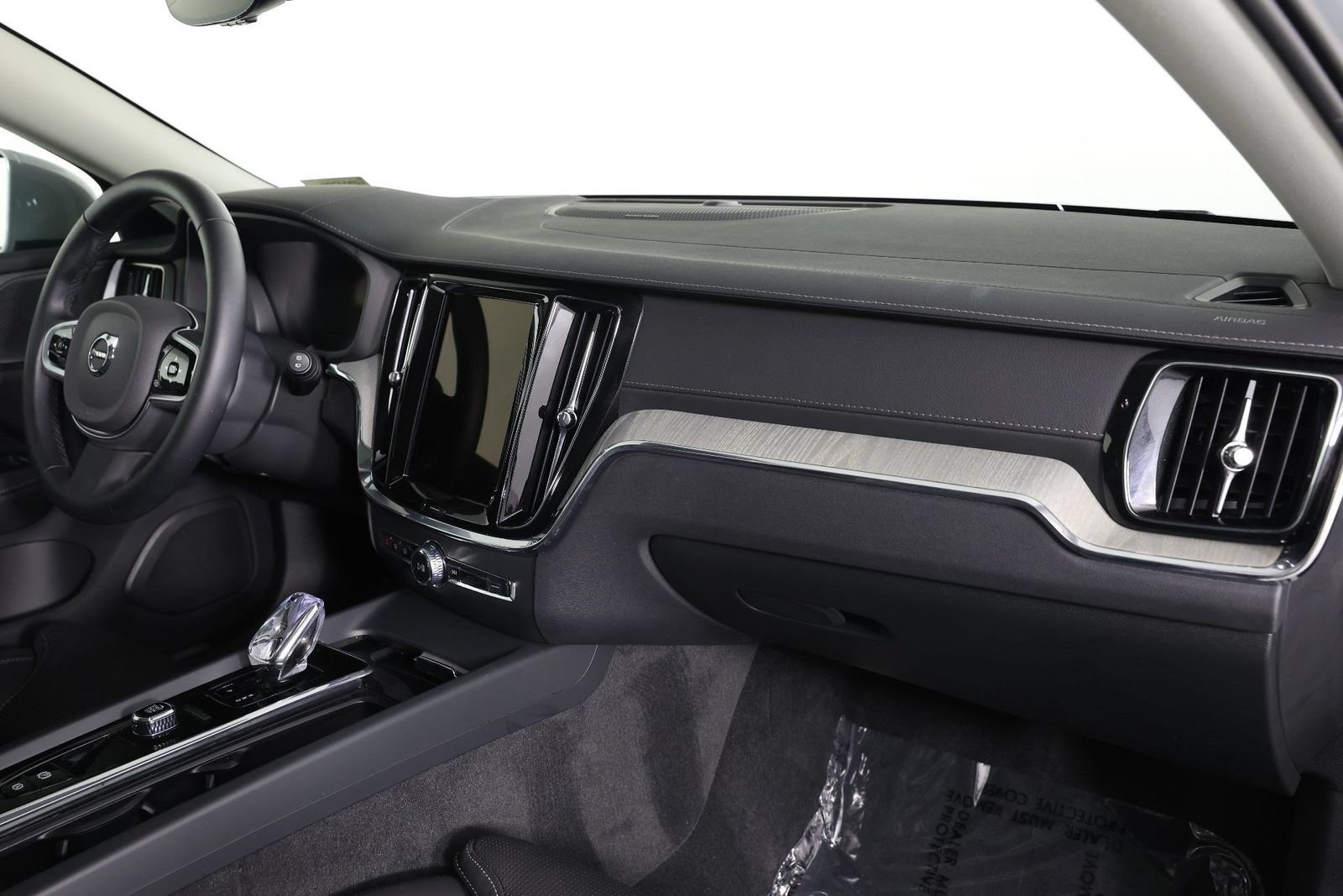 Certified 2025 Volvo V60 B5 Cross Country Ultra AWD/4WD image 22