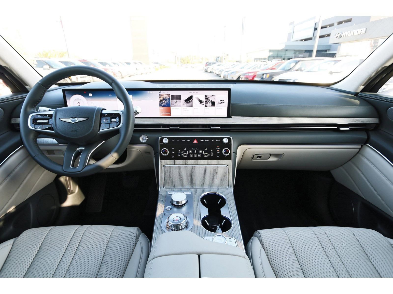 Used 2025 Genesis GV80 2.5T Advanced image 11