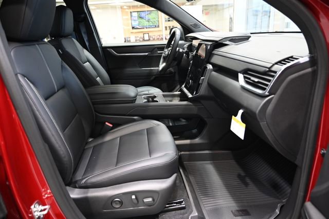 New 2026 GMC Acadia Elevation w/ Elevation Premium Package image 10