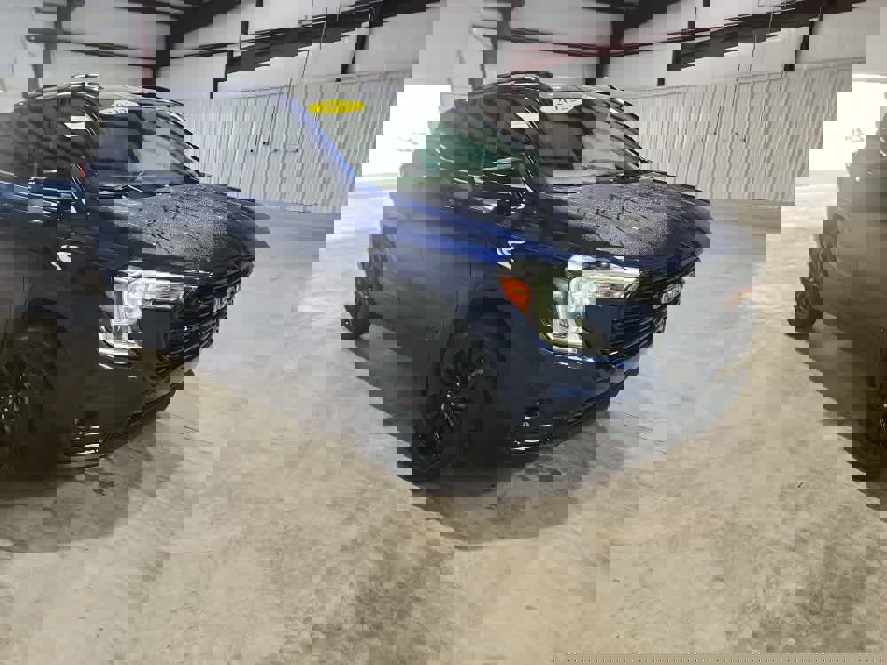 Used 2022 GMC Terrain SLT w/ Tech Package image 7