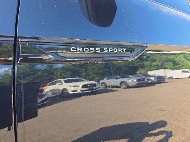 Used 2022 Volkswagen Atlas Cross Sport SEL R-Line AWD/4WD image 28