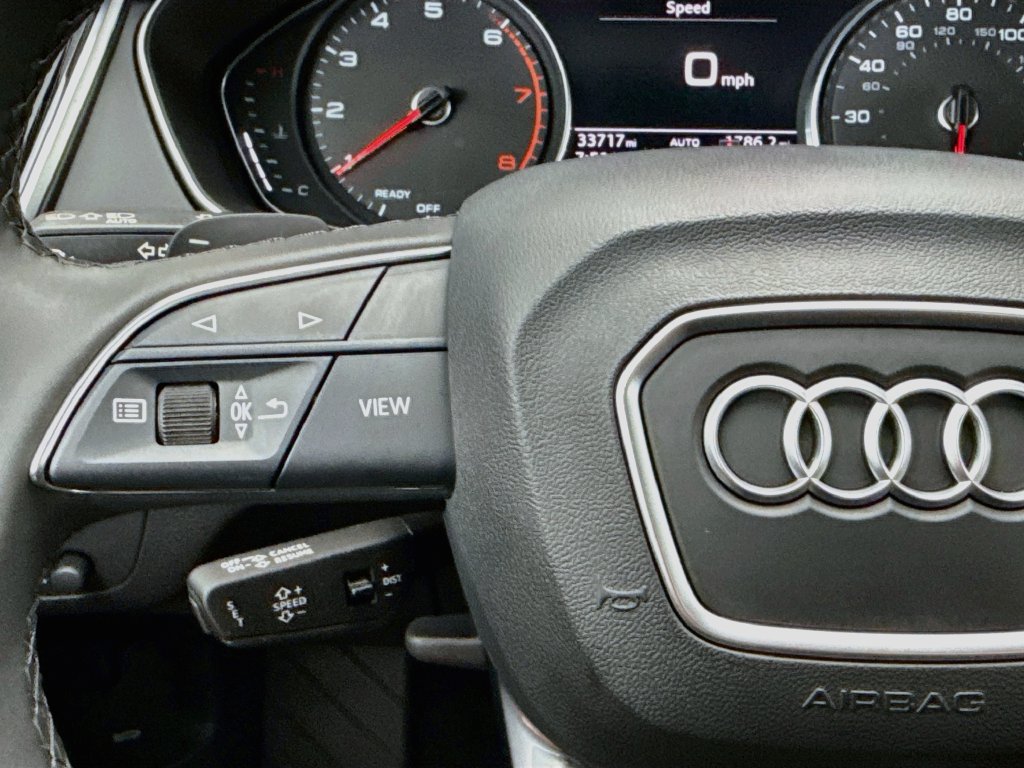 Used 2023 Audi Q5 2.0T Premium w/ Convenience Package AWD/4WD image 11