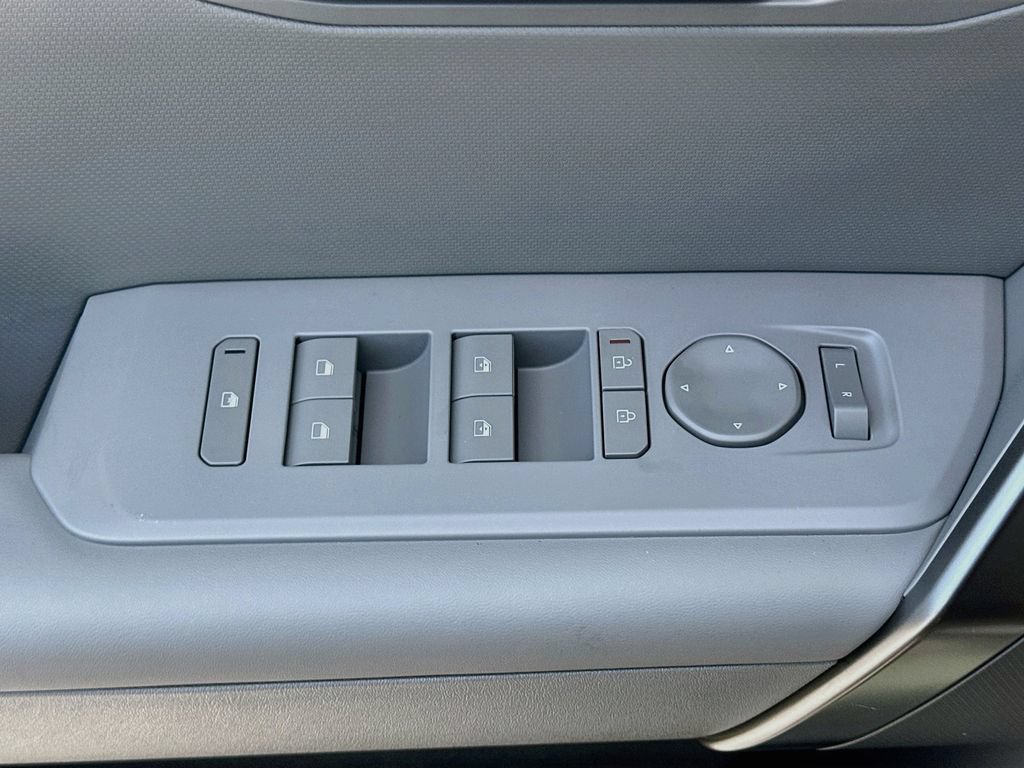 New 2027 Kia Seltos X-Line SX AWD/4WD image 17