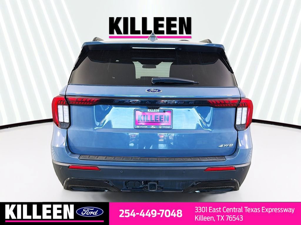 Used 2025 Ford Explorer ST-Line image 7