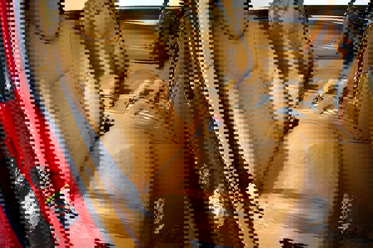 Used 2008 Porsche Cayenne GTS image 43