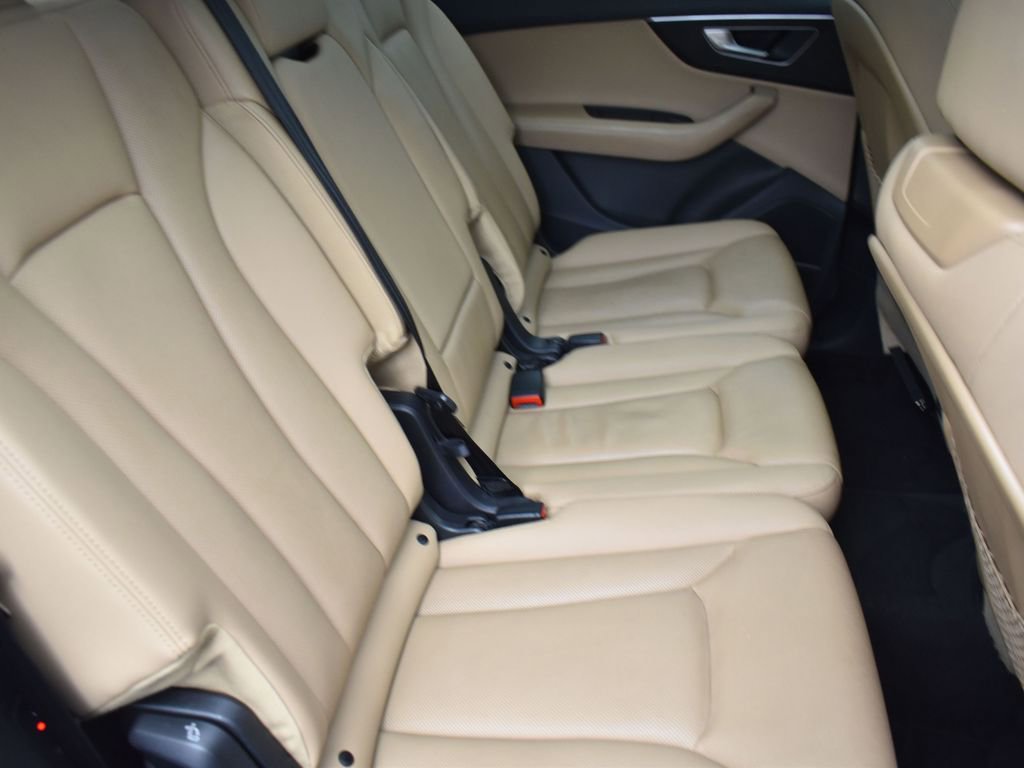 Used 2021 Audi Q7 3.0T Premium Plus w/ Executive Package image 32