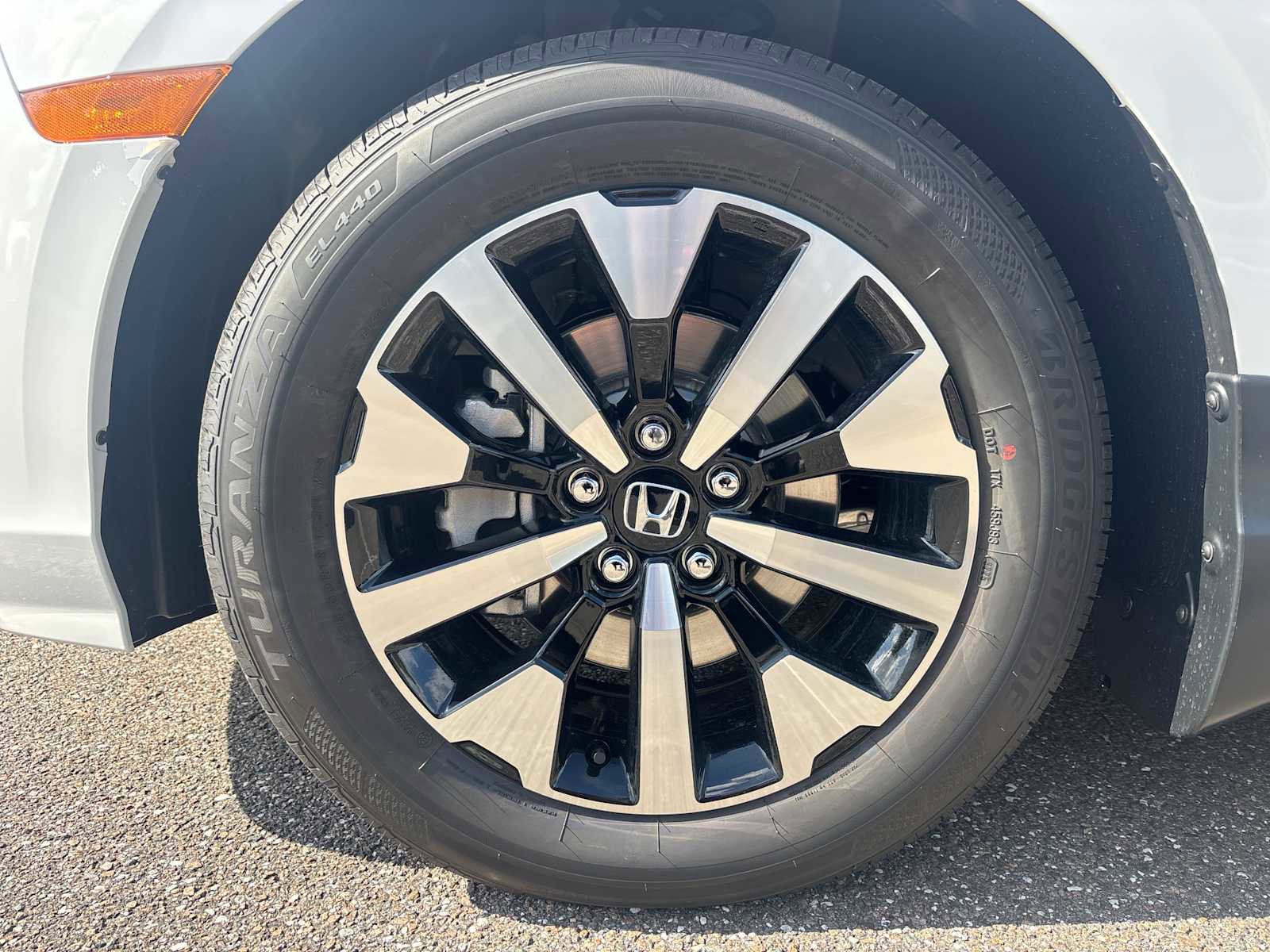 Certified 2026 Honda Odyssey EX-L image 18