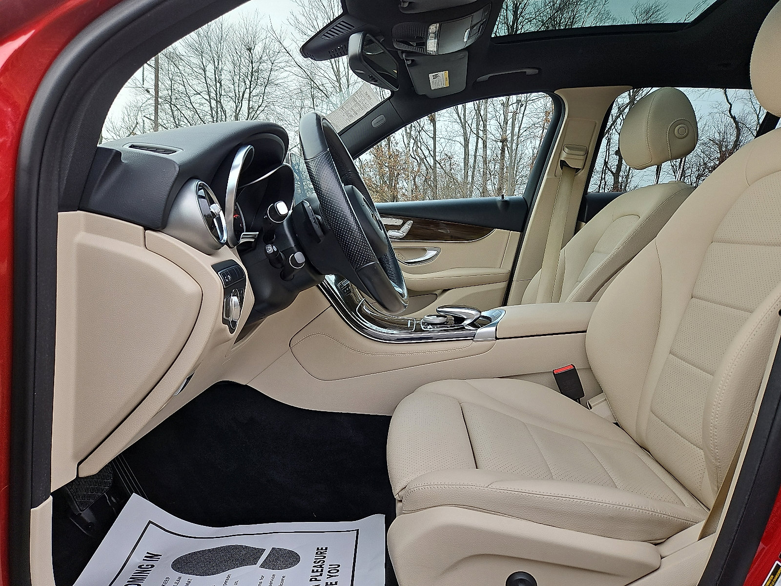 Used 2018 Mercedes-Benz GLC 300 4MATIC image 13