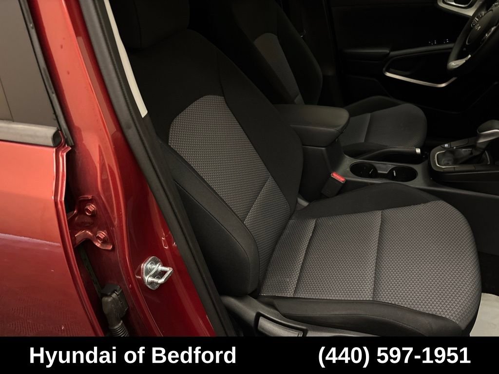 Used 2023 Kia Soul LX FWD image 22