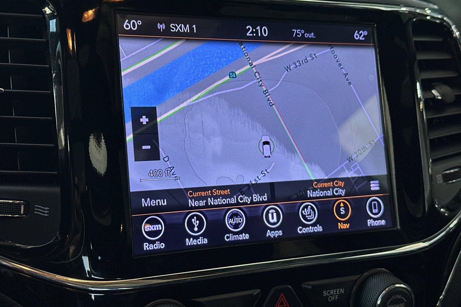 Used 2019 Jeep Grand Cherokee Limited w/ Luxury Group II AWD/4WD image 19
