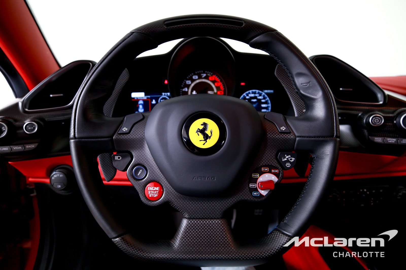Used 2020 Ferrari 488 Pista Coupe RWD image 14