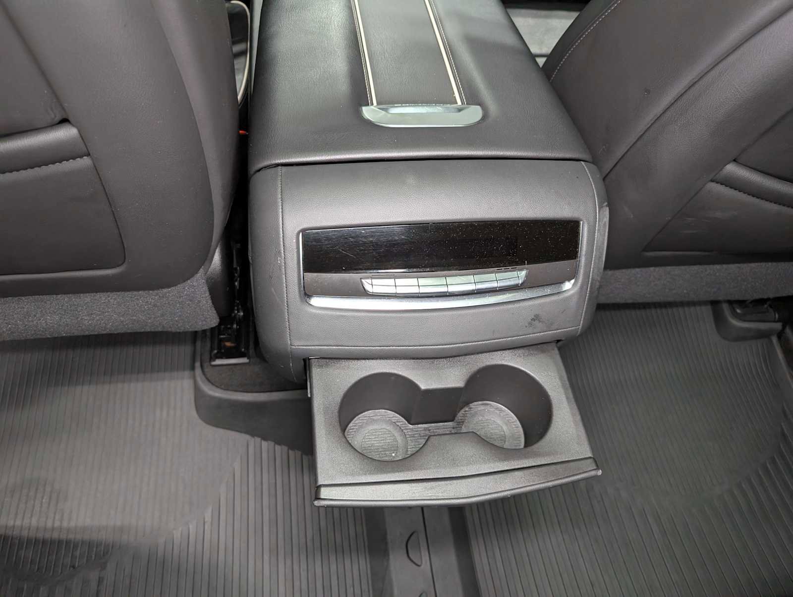 Certified 2021 Cadillac Escalade Premium Luxury image 21