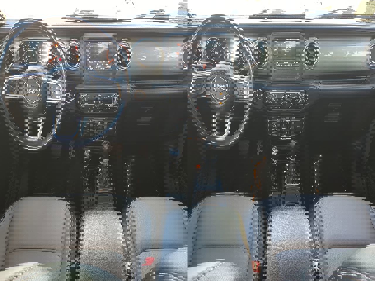 Used 2019 Jeep Wrangler Unlimited Sahara w/ Safety Group image 15