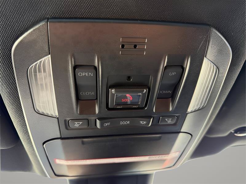 Used 2021 Toyota Highlander XSE FWD image 55