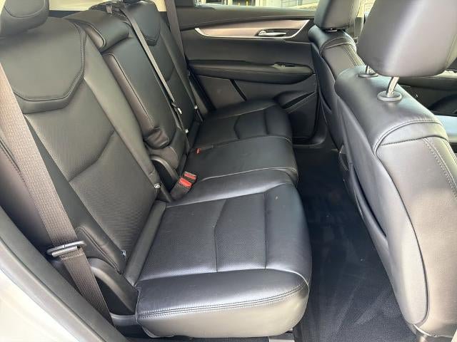 Used 2018 Cadillac XT5 Luxury w/ Driver Awareness Package FWD image 15