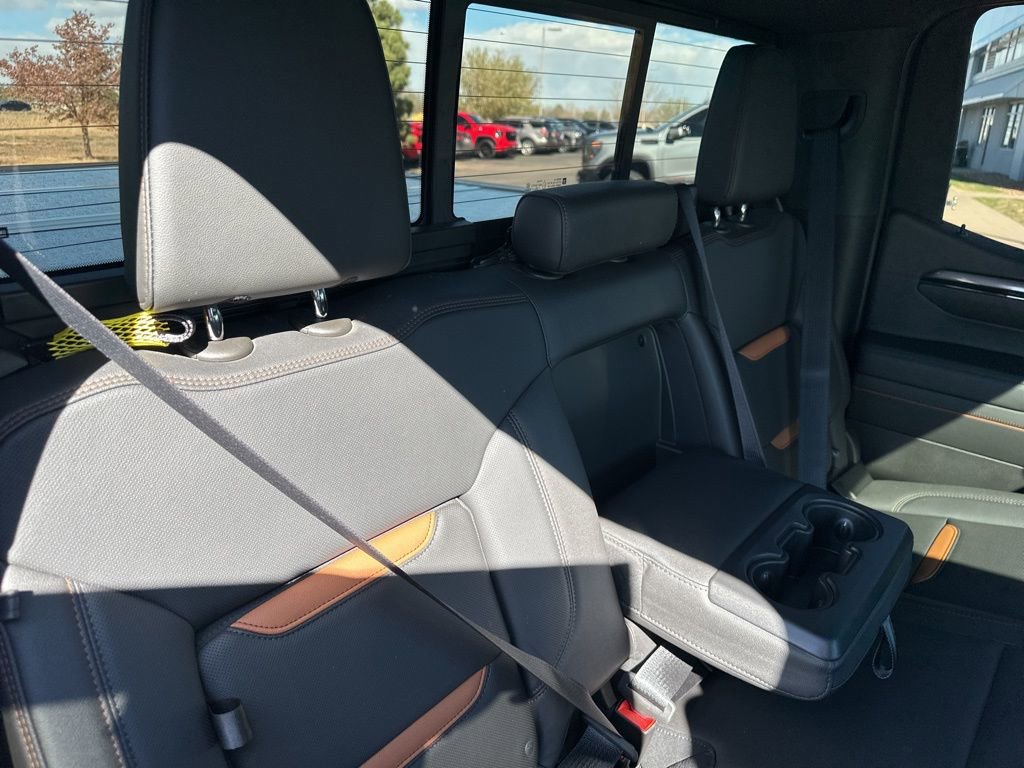 Used 2022 GMC Sierra 1500 AT4 w/ AT4 Premium Package image 22