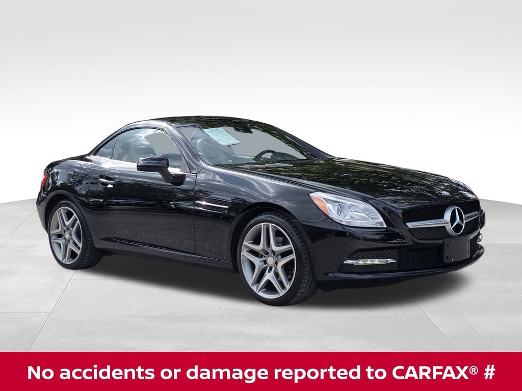Used 2013 Mercedes-Benz SLK 250 image 1