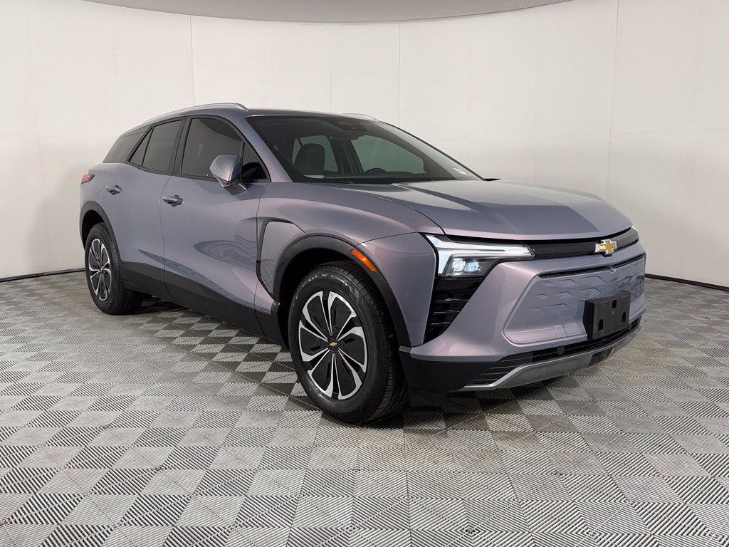 Used 2024 Chevrolet Blazer EV LT AWD/4WD image 5