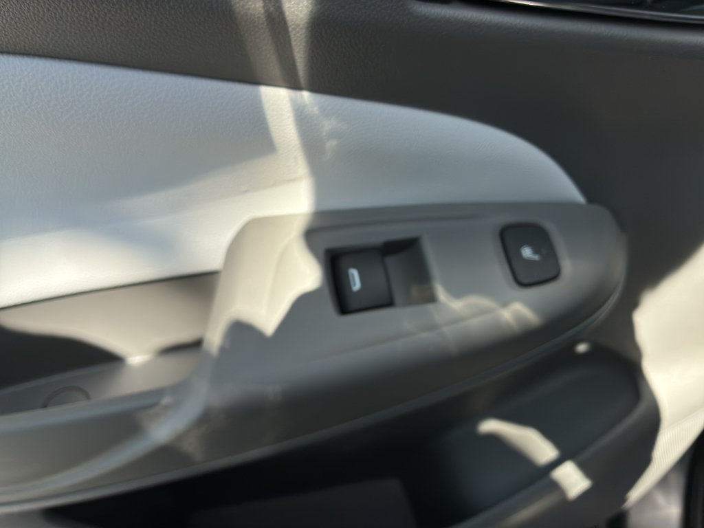 Used 2023 Chevrolet Bolt EUV Premier w/ Sun & Sound Package FWD image 36