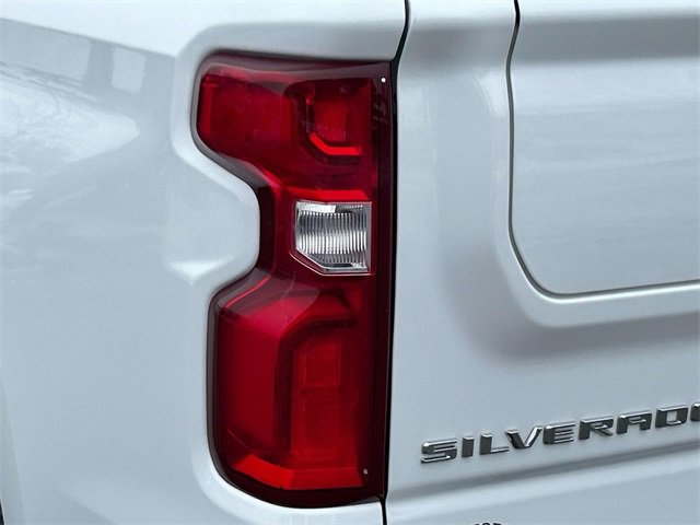 Used 2022 Chevrolet Silverado 1500 LTZ w/ LTZ Premium Package image 12