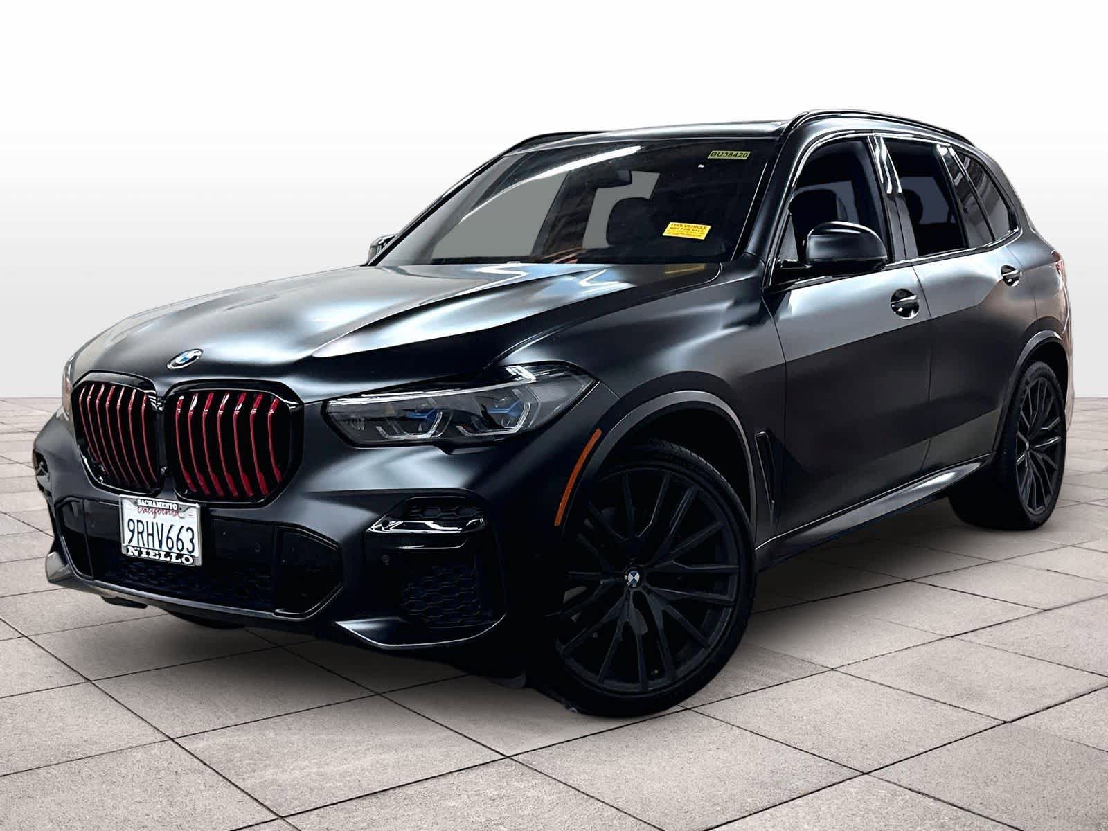 Used 2022 BMW X5 xDrive40i w/ M Sport Package AWD/4WD image 1